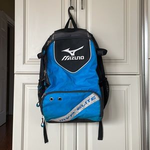 Mizuno MVP ELITE Baseball/Softball backpack!  Gently used, big! pet/smoke free